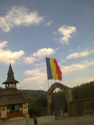 poarta M Petru Vodă Sfinţii Arhanheli